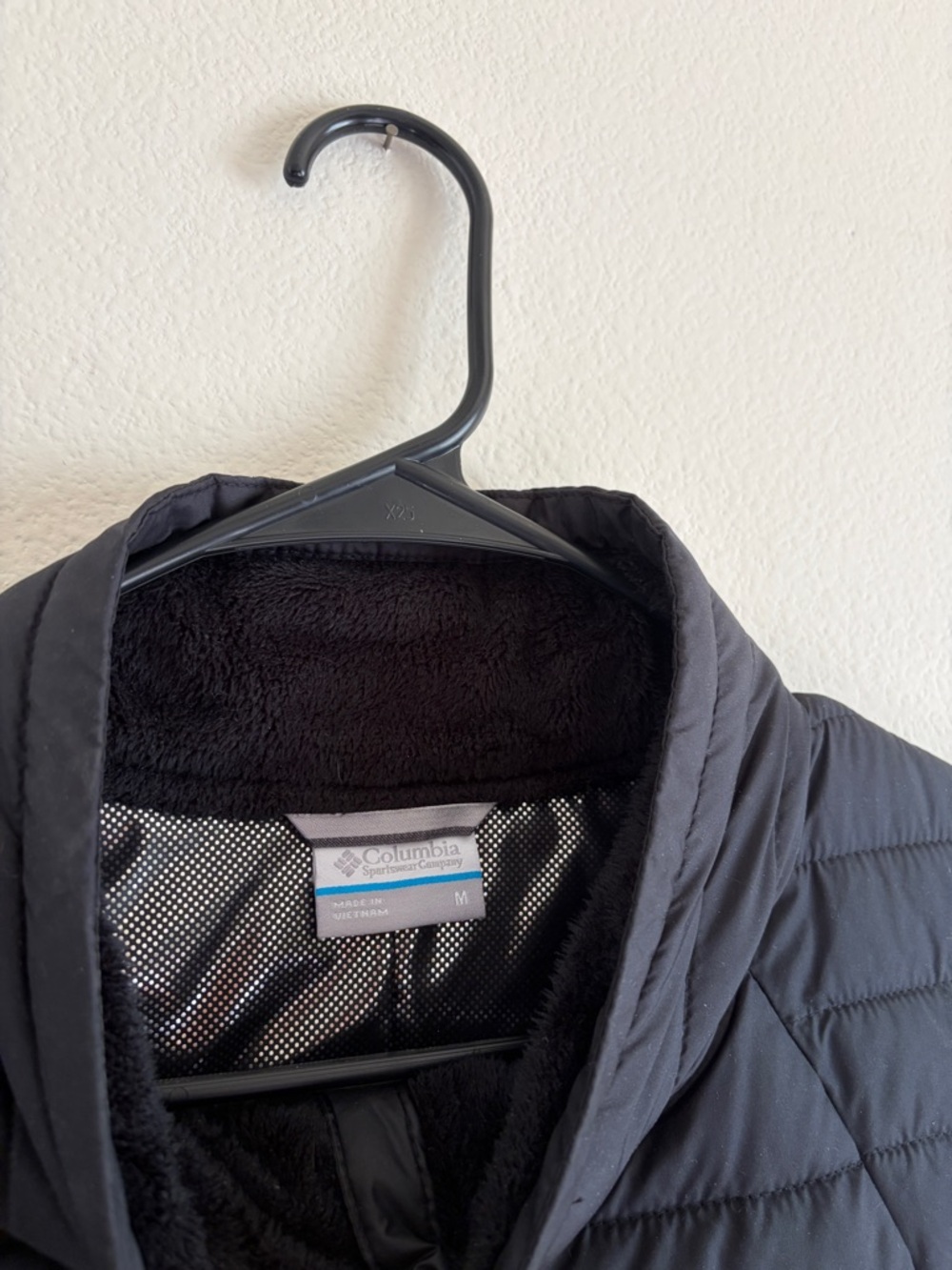 Columbia Women's Black Quilted Long Vest - Picture 4 of 4